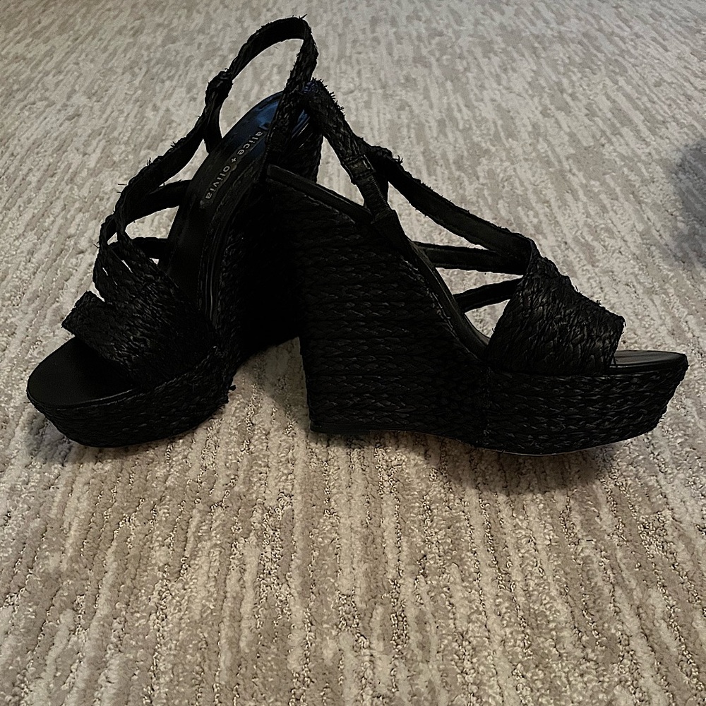 Alice + Olivia black Tenley Platform Wedge